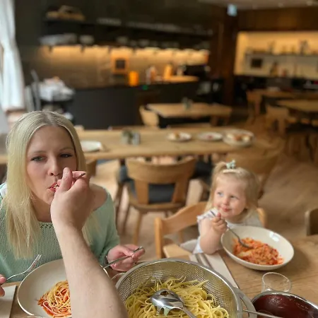 ホテル Spannort Family With Common Kitchen And Self Check-in エンゲルベルク