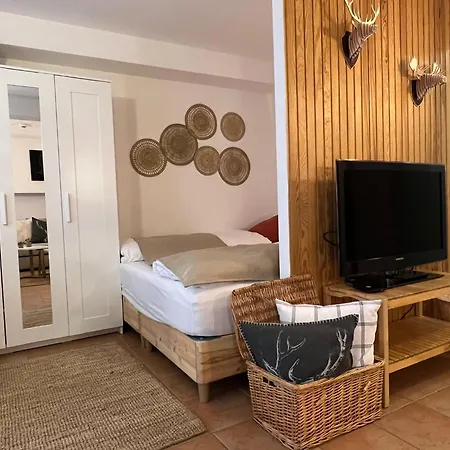 Spannort Family With Common Kitchen And Self Check-in 3*