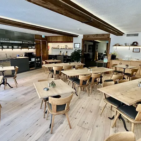 ホテル Spannort Family With Common Kitchen And Self Check-in 3*