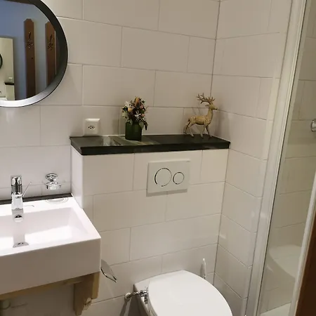 Spannort Family With Common Kitchen And Self Check-in ホテル 3*