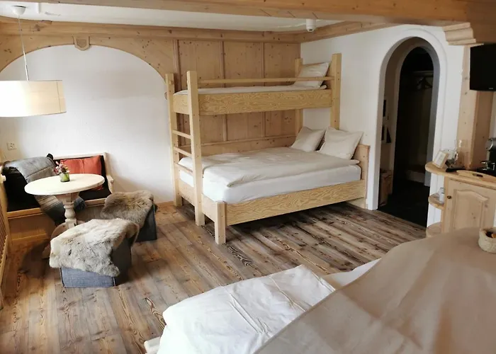 Spannort Family With Common Kitchen And Self Check-in Hotel Engelberg