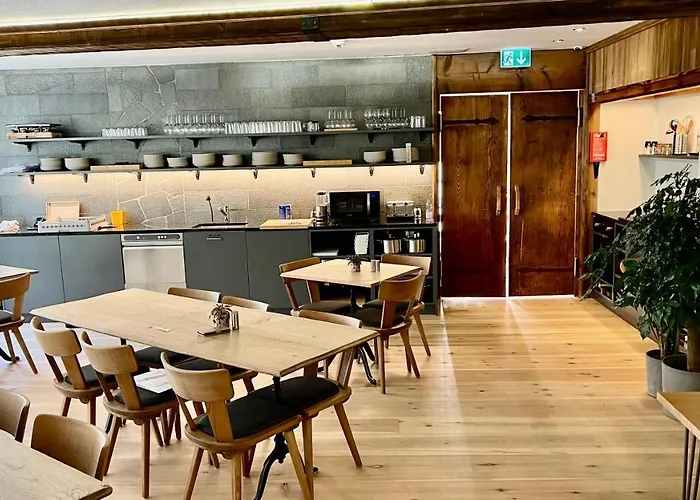 Spannort Family With Common Kitchen And Self Check-in Hotel Engelberg