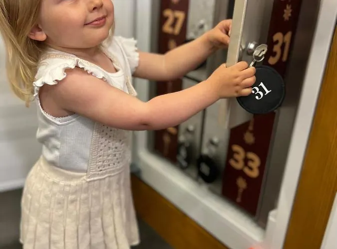 Spannort Family With Common Kitchen And Self Check-in Hotel